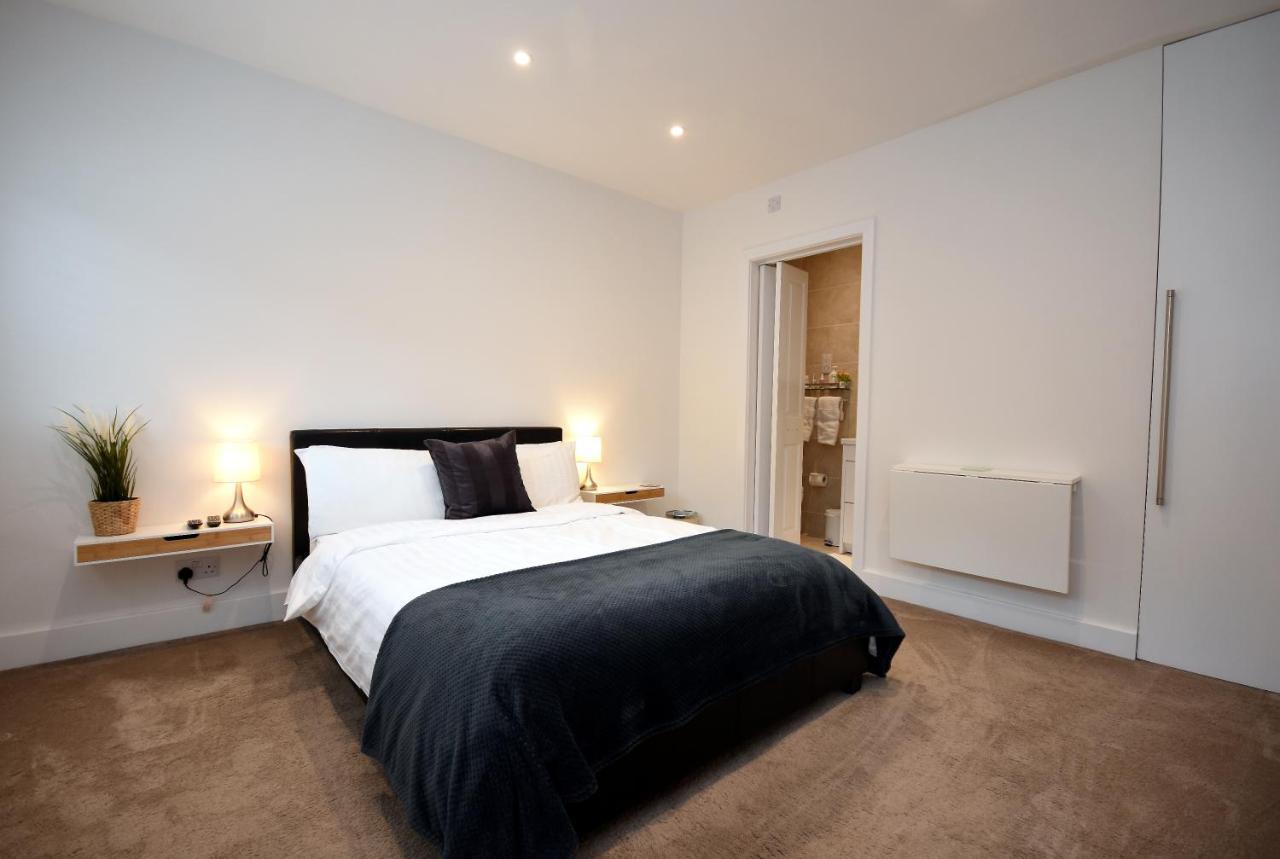 Apple Tree Place B&B Tadley Exterior foto